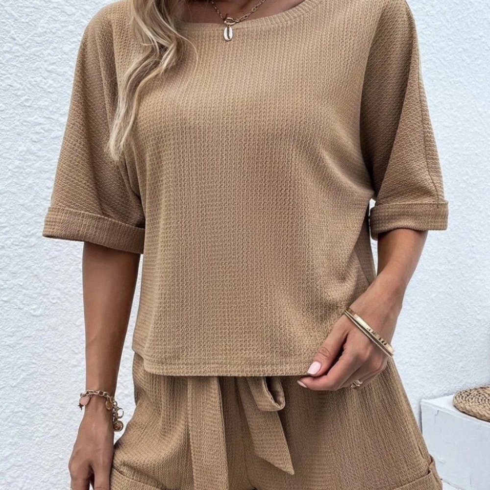 Khaki Casual comfy Batwing Sleeve Tee & Knot Front Shorts - Picture 3 of 8